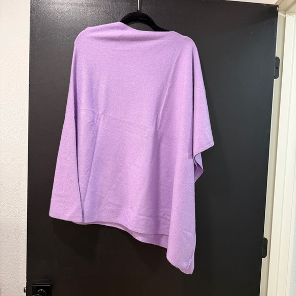 RanRui Lavender Cashmere Poncho - Picture 5 of 5